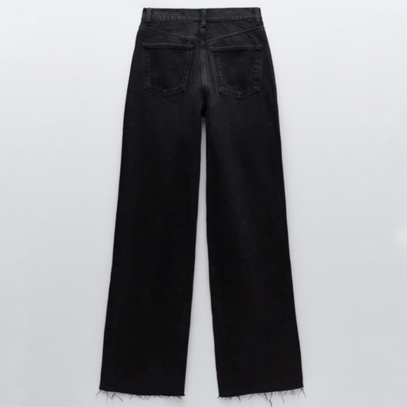 Zara The 90s Full Length High Rise Black Raw Hem Jeans - Picture 2 of 8